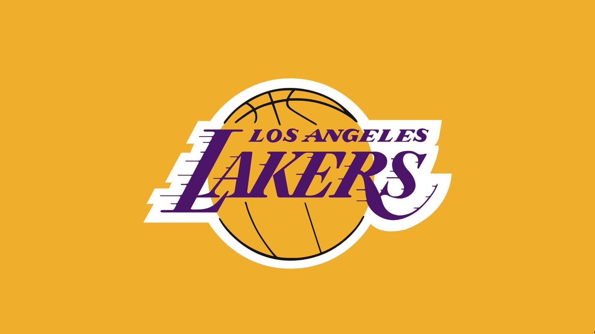 梅西第八次捧起金球奖 阿根廷巨星再创足坛历史